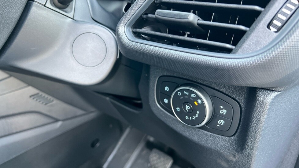 Used Ford Transit Courier 2025 for sale - 76372958: Photo 39