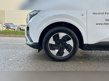 Used Ford Transit Courier 2025 for sale - 76372958: Photo