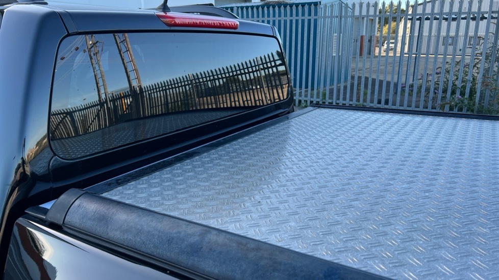 Used Nissan Navara 2018 for sale - 75758852: Photo 15