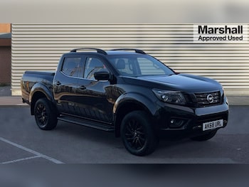 Nissan - Navara