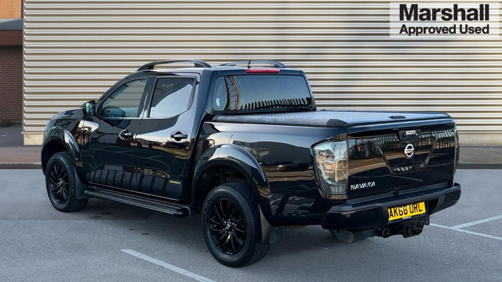 Used Nissan Navara 2018 for sale - 75758852: Photo 2