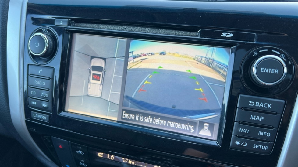 Used Nissan Navara 2018 for sale - 75758852: Photo 37