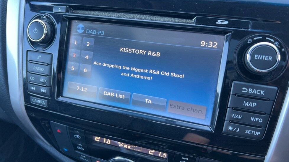 Used Nissan Navara 2018 for sale - 75758852: Photo 38