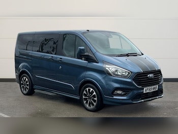 Used Ford Tourneo Custom 2019 for sale - 76519367: Photo