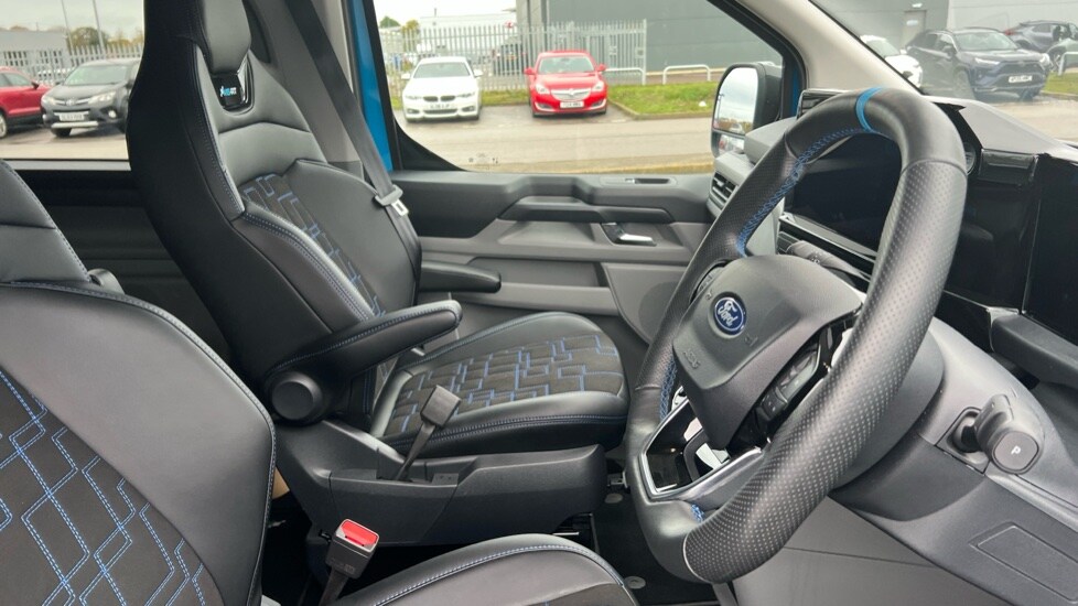Used Ford Transit Custom 2025 for sale - 76372797: Photo 12