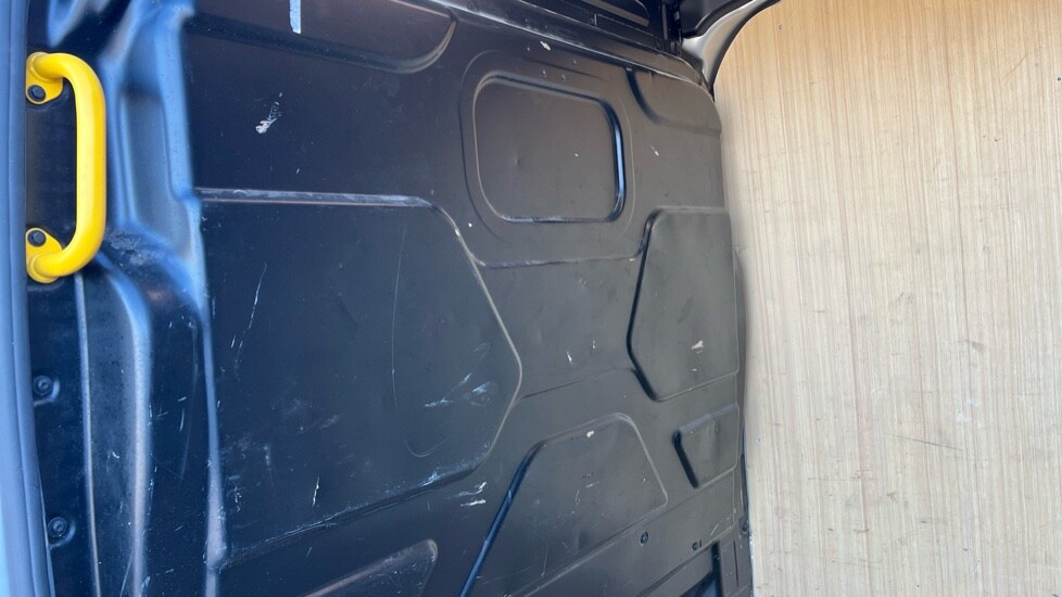 Used Ford Transit 2024 for sale - 75934705: Photo 31