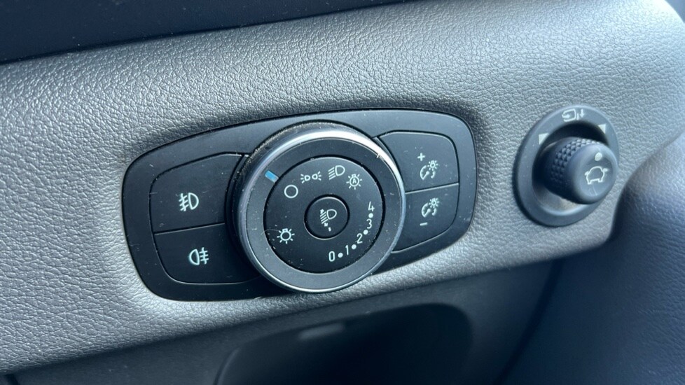 Used Ford Transit 2024 for sale - 75934705: Photo 38