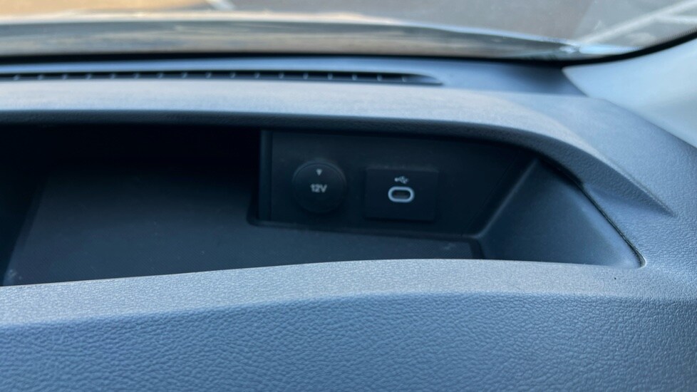 Used Ford Transit 2024 for sale - 75934705: Photo 41