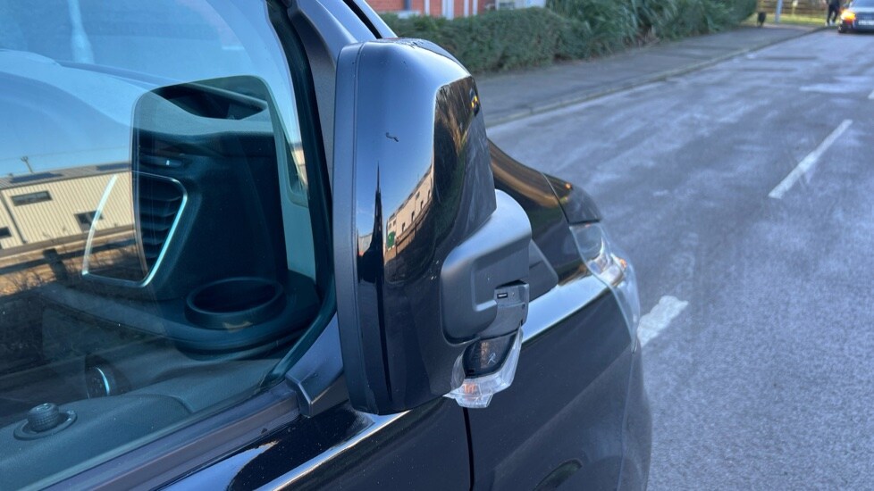 Used Ford Transit Custom 2023 for sale - 76609460: Photo 31