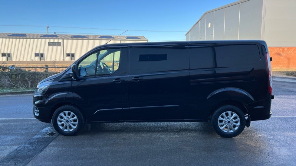 Used Ford Transit Custom 2023 for sale - 76609460: Photo 8