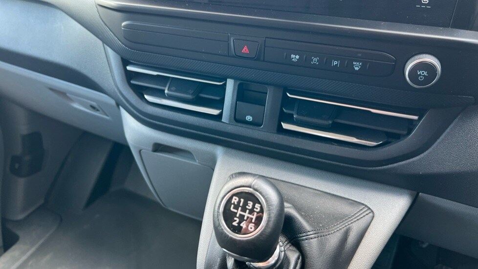 Used Ford Transit Custom 2024 for sale - 75815461: Photo 14