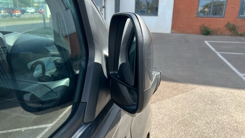 Used Ford Transit Custom 2024 for sale - 75815461: Photo 32