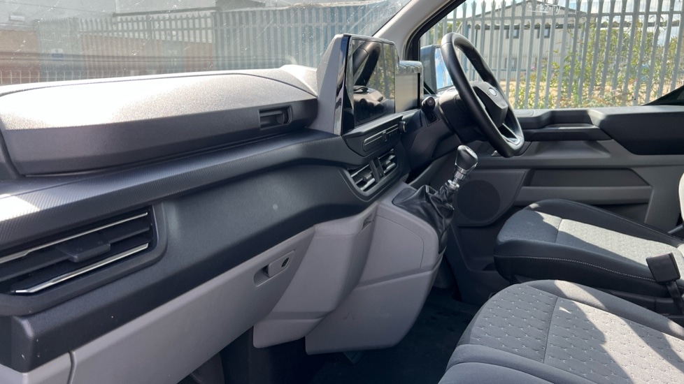 Used Ford Transit Custom 2024 for sale - 75815461: Photo 4