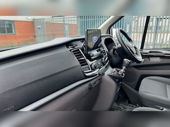 Used Ford Transit Custom 2023 for sale - 76696382: Photo