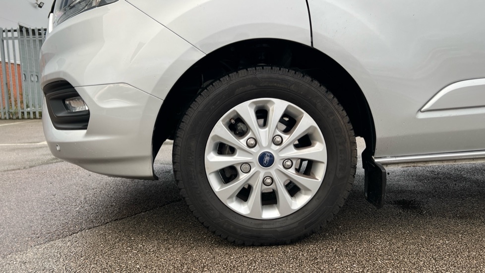 Used Ford Transit Custom 2023 for sale - 76847064: Photo 3