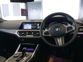 Used BMW 4 Series 2022 for sale - 77987888: Photo