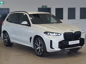 2025 - xDrive50e M Sport 5dr Auto