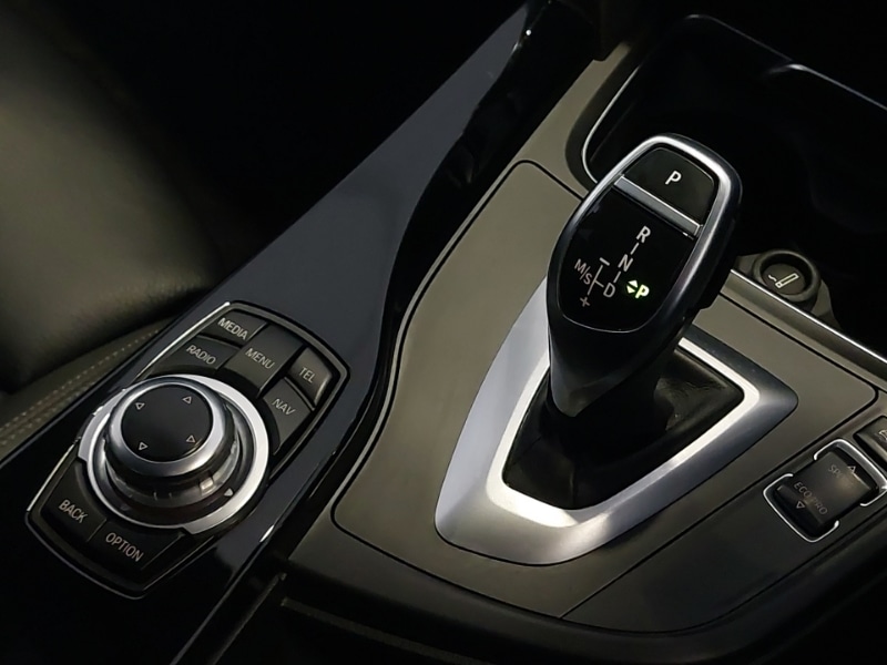 Used BMW 3 Series 2017 for sale - 77922762: Photo 10