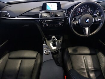 Used BMW 3 Series 2017 for sale - 77922762: Photo