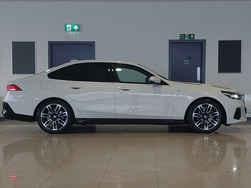 Used BMW 5 Series 2024 for sale - 77495367: Photo 2