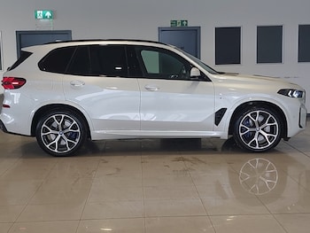 Used BMW X5 2025 for sale - 76199346: Photo
