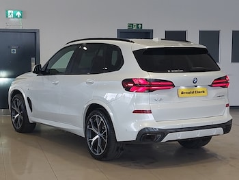 Used BMW X5 2025 for sale - 76199346: Photo
