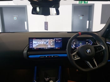 Used BMW 5 Series 2025 for sale - 78441410: Photo