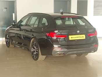 Used BMW 5 Series 2023 for sale - 77228759: Photo