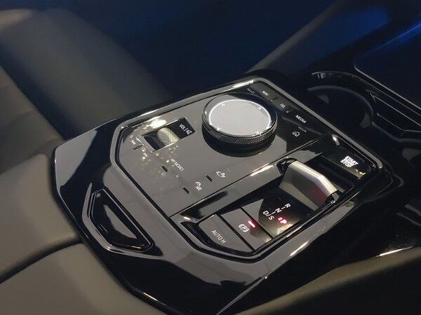 Used BMW 5 Series 2024 for sale - 75988696: Photo 10