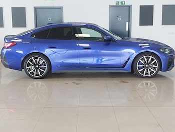 Used BMW 4 Series 2023 for sale - 79056602: Photo