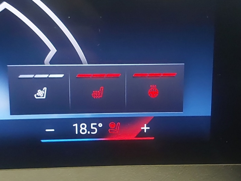 Used BMW iX 2025 for sale - 77115042: Photo 17