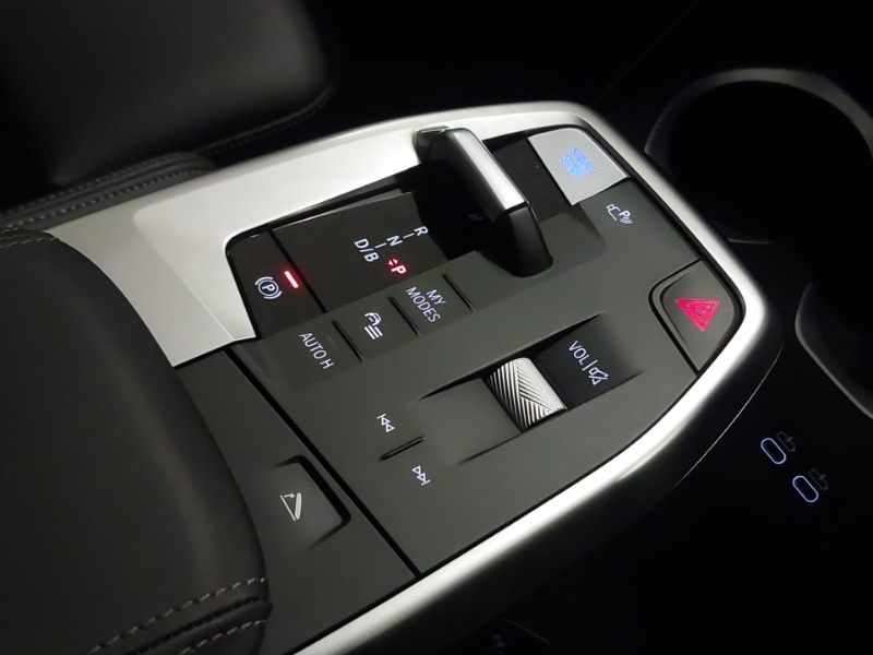 Used BMW iX1 2025 for sale - 76696105: Photo 10