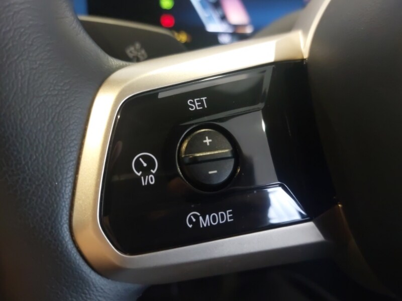 Used BMW iX 2022 for sale - 77518510: Photo 18