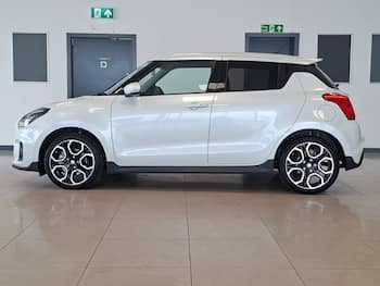 Used Suzuki Swift 2024 for sale - 79642416: Photo