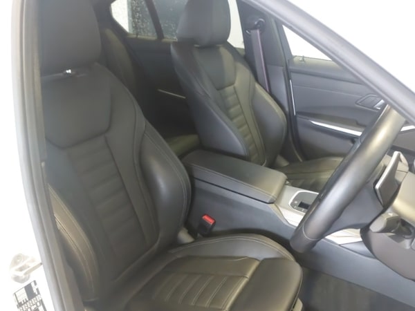 Used BMW 3 Series 2024 for sale - 76233609: Photo 11