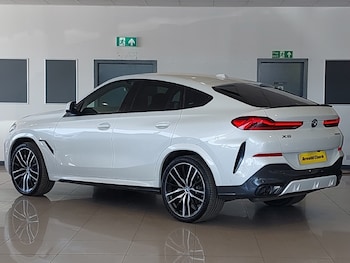 Used BMW X6 2024 for sale - 76388005: Photo