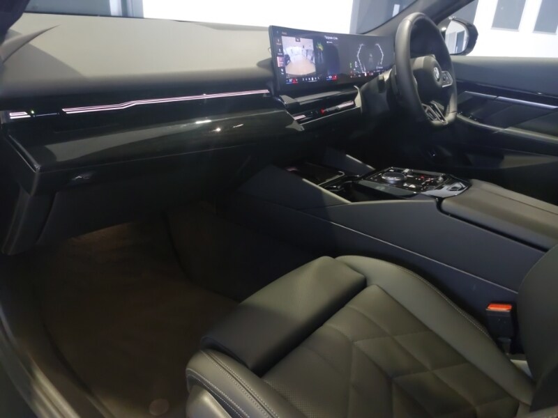 Used BMW 5 Series 2023 for sale - 77656921: Photo 7