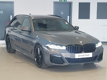 Used BMW 5 Series 2022 for sale - 76403987: Photo