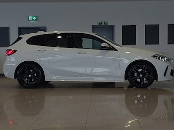 Used BMW 1 Series 2024 for sale - 78253543: Photo