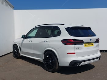 Used BMW X5 2026 for sale - 79207640: Photo
