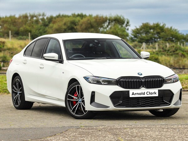 Used BMW 3 Series 2023 for sale - 75526376: Photo 1
