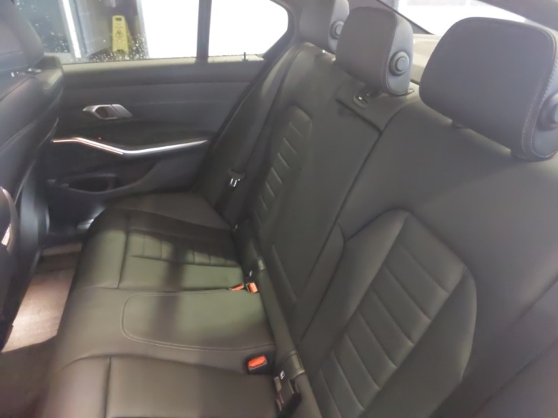 Used BMW 3 Series 2021 for sale - 76816389: Photo 12
