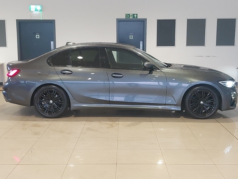 Used BMW 3 Series 2021 for sale - 76816389: Photo 2