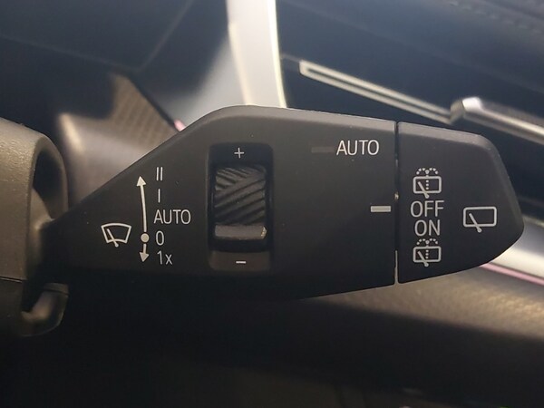 Used BMW iX1 2023 for sale - 76246443: Photo 19
