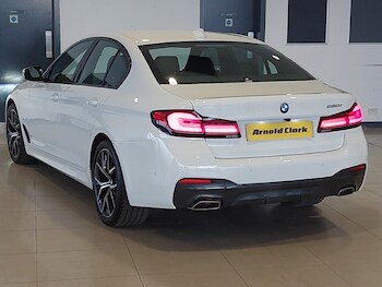 Used BMW 5 Series 2023 for sale - 77405092: Photo