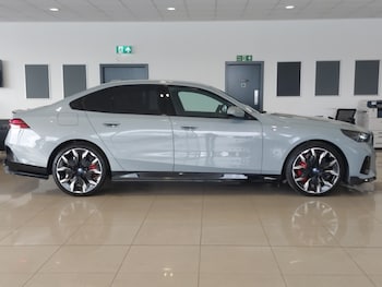 Used BMW 5 Series 2025 for sale - 75542455: Photo