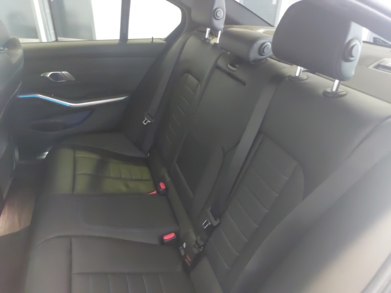 Used BMW 3 Series 2019 for sale - 76860426: Photo 12