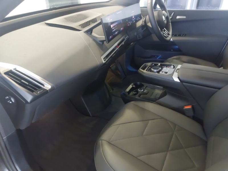 Used BMW iX 2024 for sale - 76629442: Photo 7