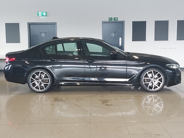 Used BMW 5 Series 2021 for sale - 76233480: Photo 2