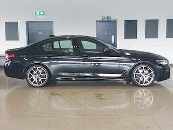 Used BMW 5 Series 2021 for sale - 76233480: Photo 2